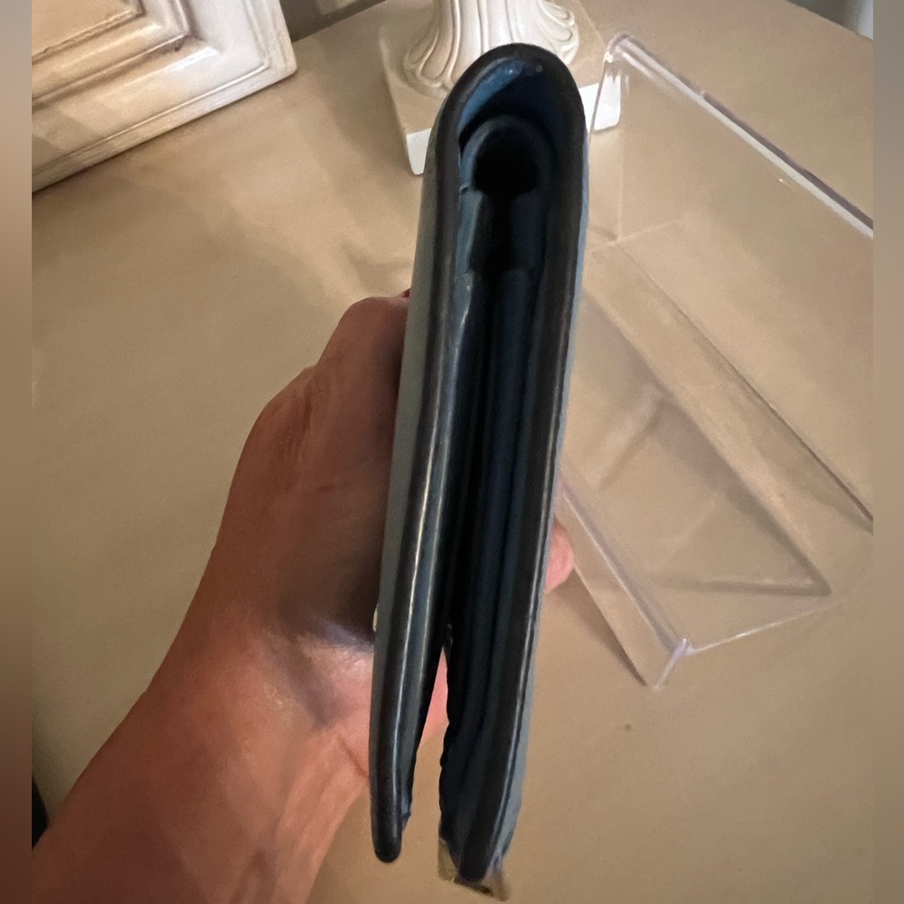 Furla Bifold ZIP AROUND Wallet - Picture 4 of 9